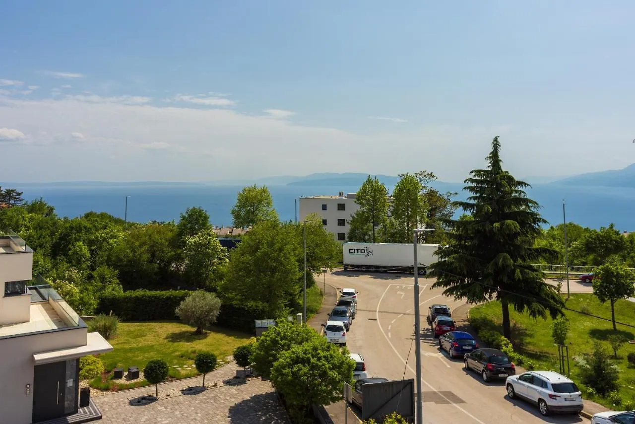 Apartments Villa Bare Kastav