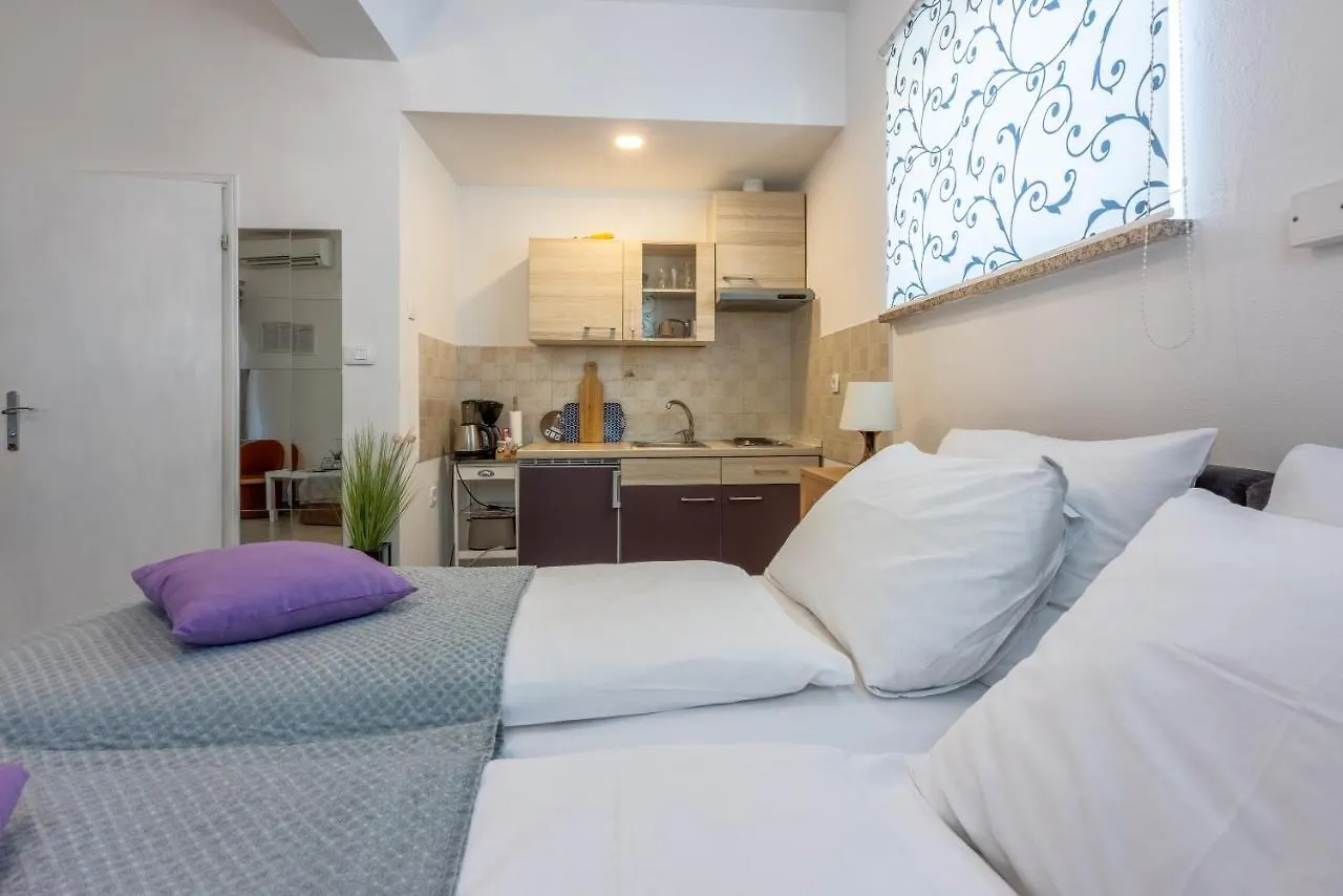 Apartments Villa Bare Kastav