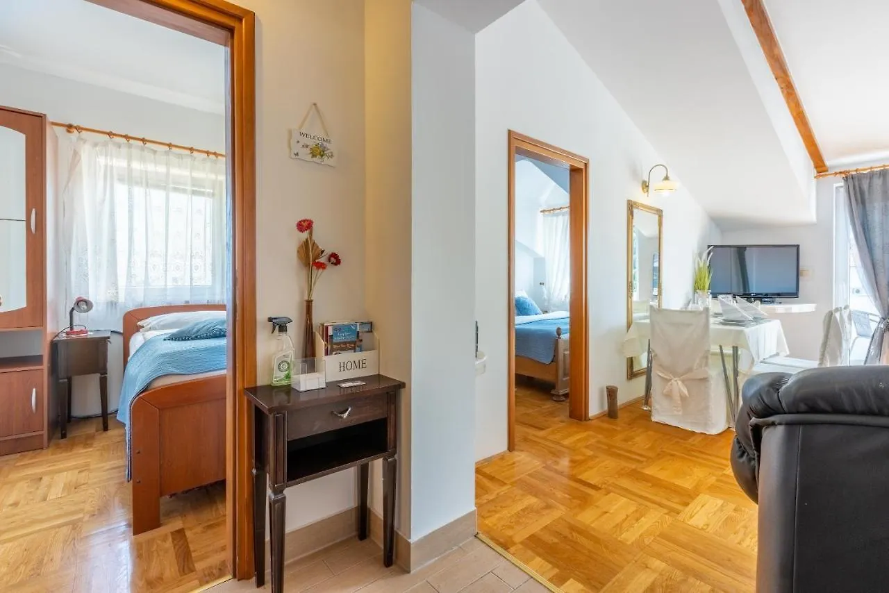 Apartments Villa Bare Kastav