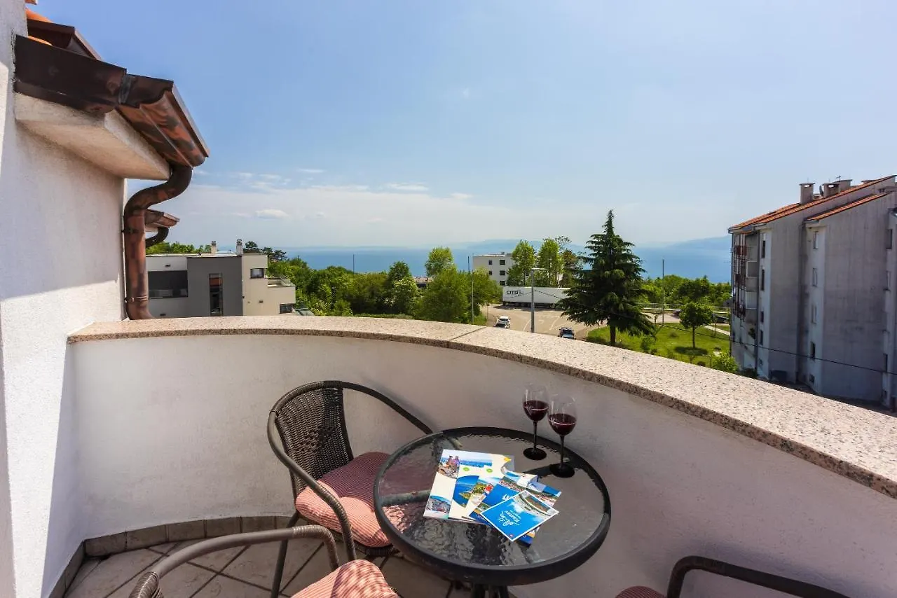 Apartments Villa Bare Kastav