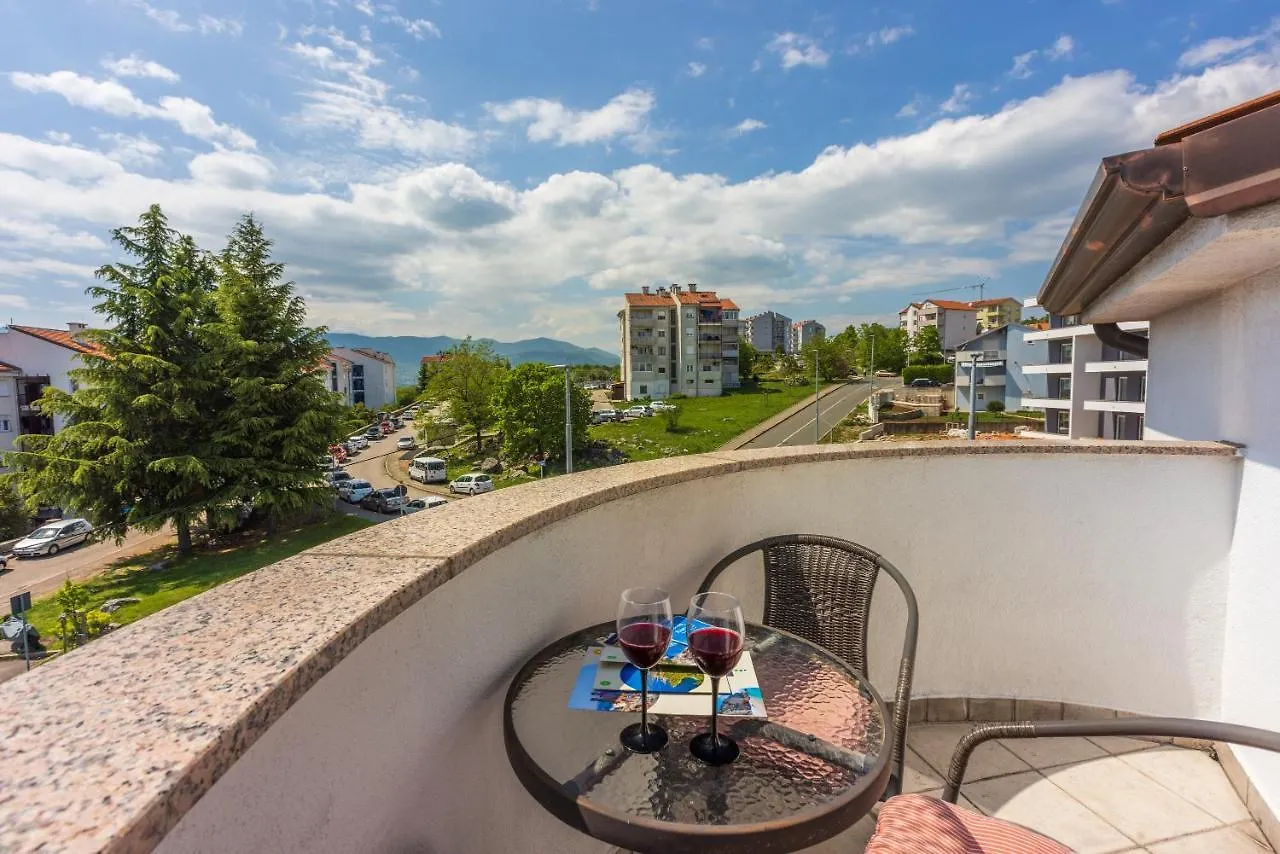 Apartments Villa Bare Kastav