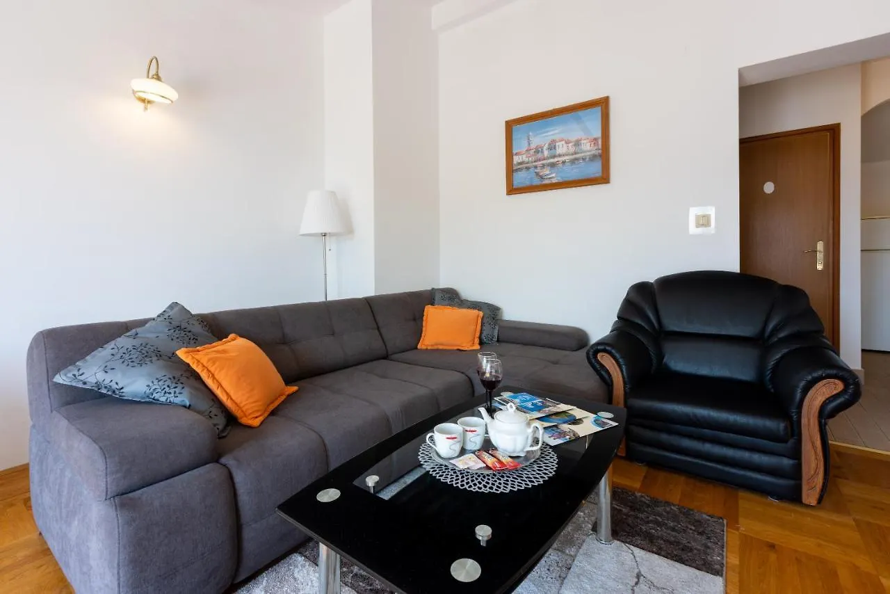 Apartments Villa Bare Kastav 0*,
